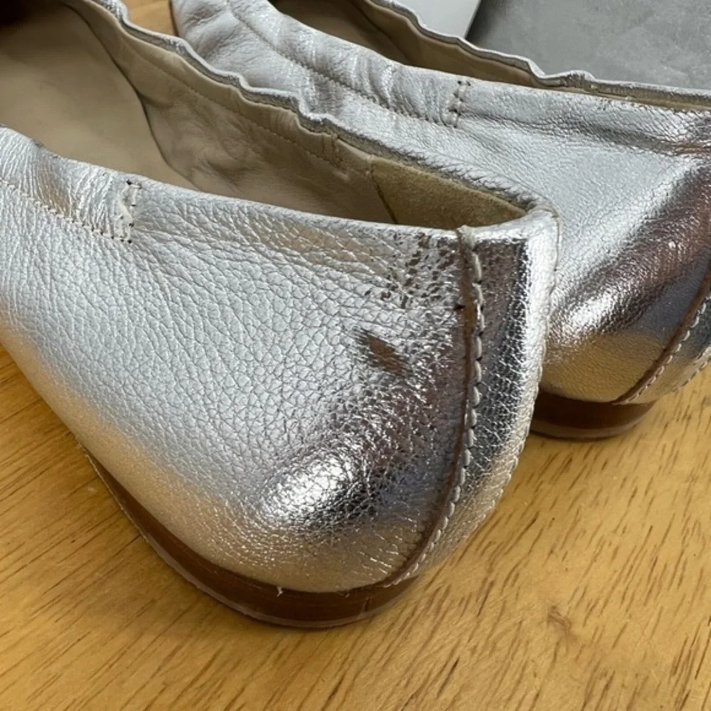 AGL Attilio Giusti Leombruni silver gold toe ballet flat 38/7.5